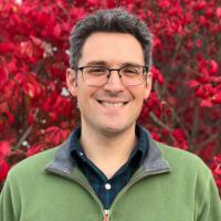 Aaron Rovitz headshot