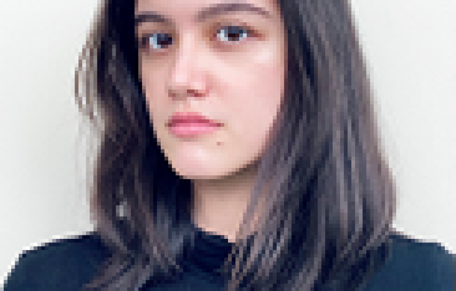 Sara Pistono headshot