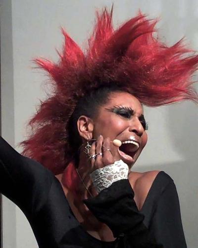 Nona Hendryx singing